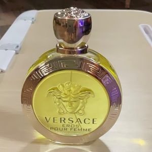 Versace Eros pour femme fragrance